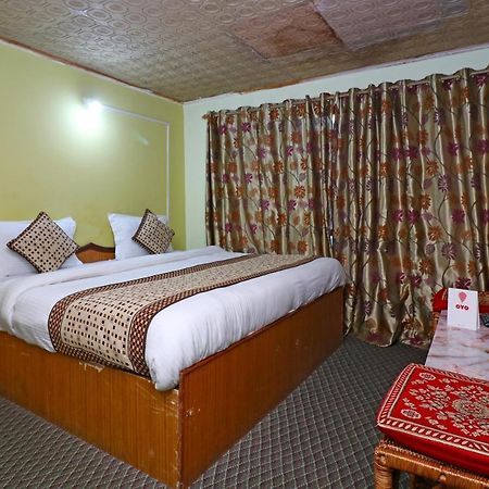 Oyo 18416 Hotel Park Palace Pahalgam Exterior photo