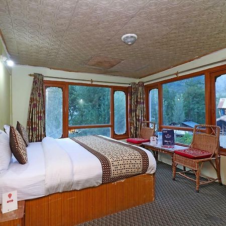 Oyo 18416 Hotel Park Palace Pahalgam Exterior photo
