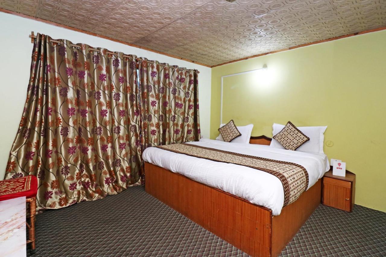 Oyo 18416 Hotel Park Palace Pahalgam Exterior photo
